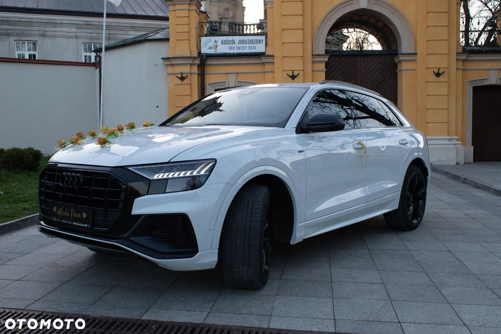 Audi Q8 55 TFSI quattro tiptronic - 11