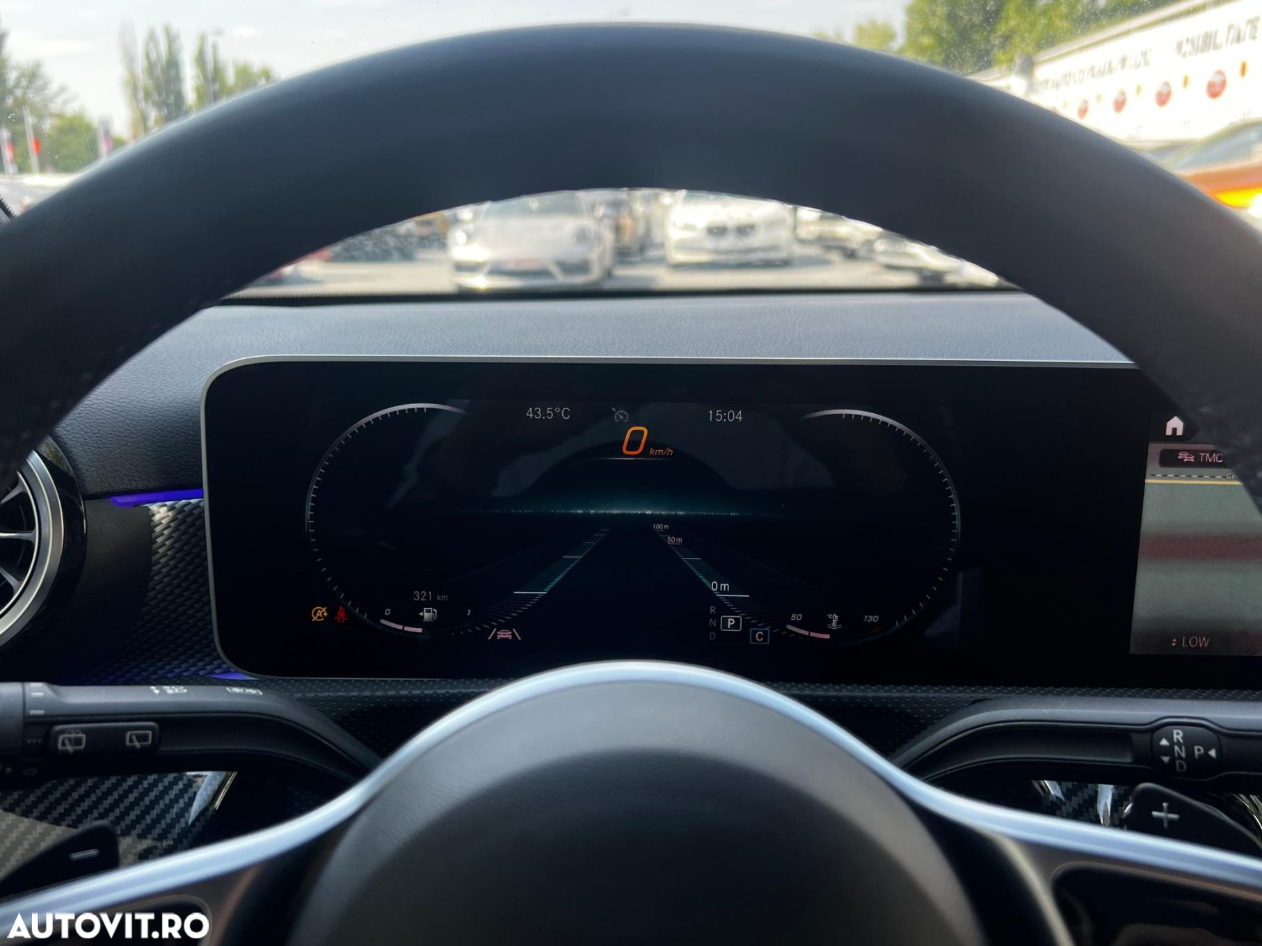 Mercedes-Benz A - 16