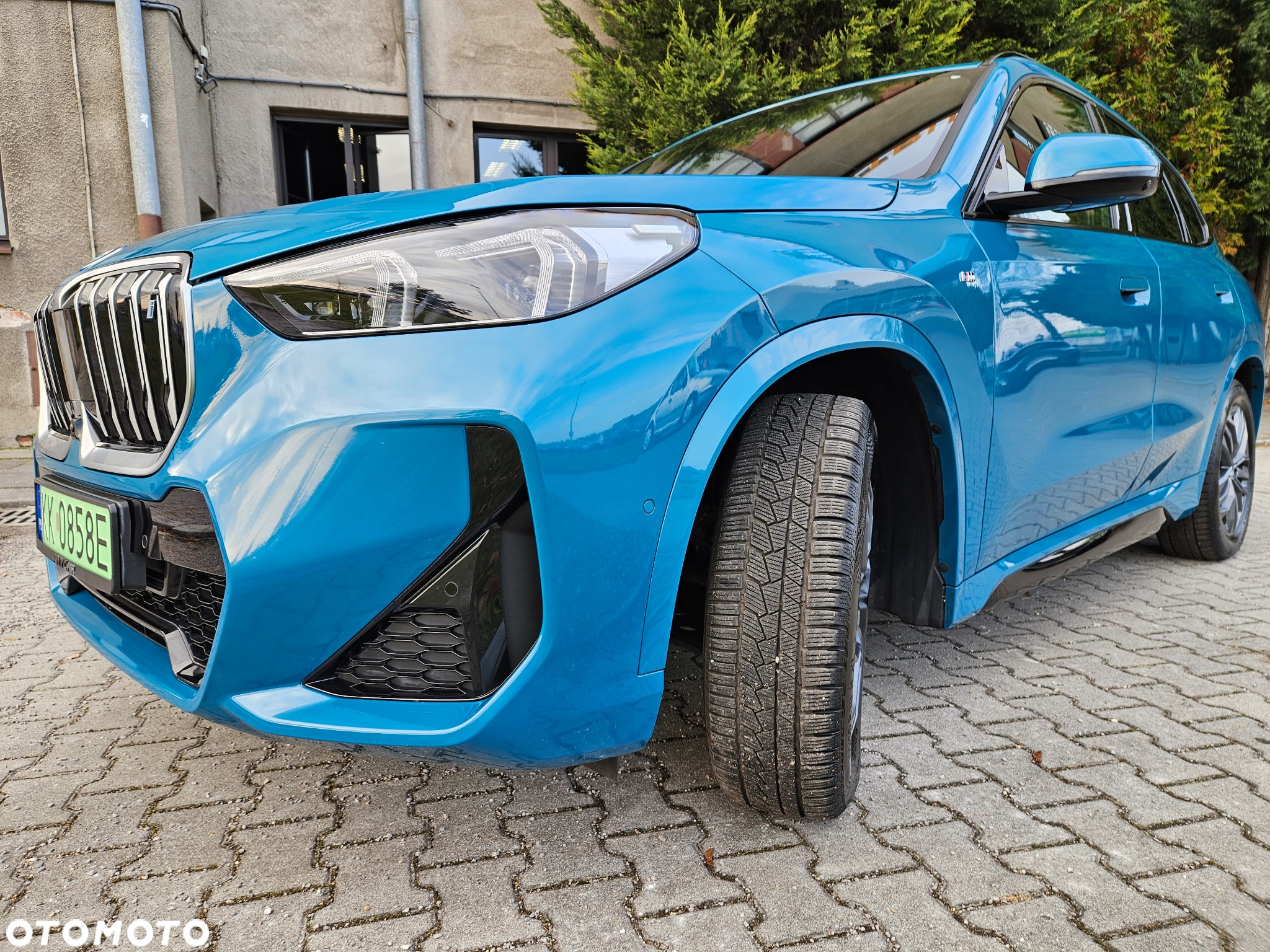 BMW iX xDrive40 76.6kWh Signature - 25