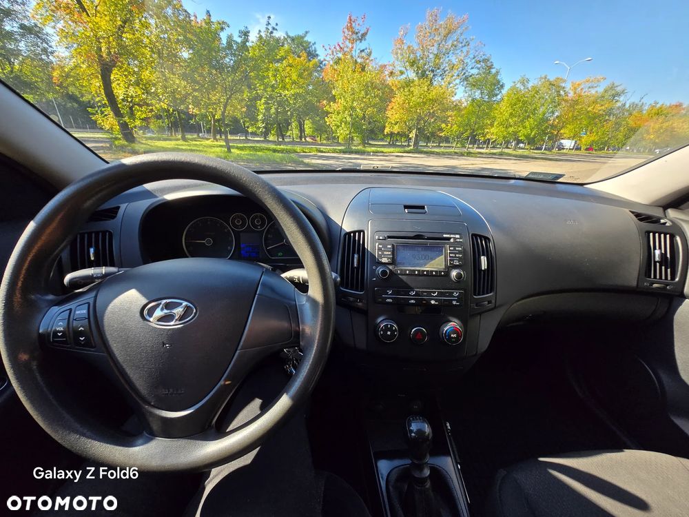 Hyundai i30 1.4 Classic + - 11
