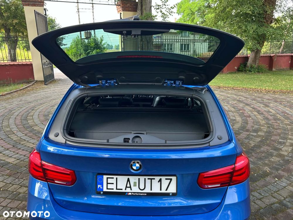 BMW Seria 3 320d M Sport - 11