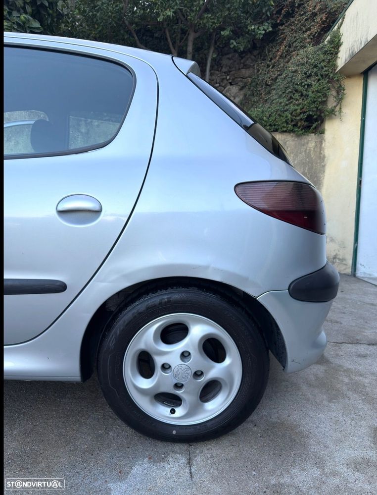 Peugeot 206 - 7