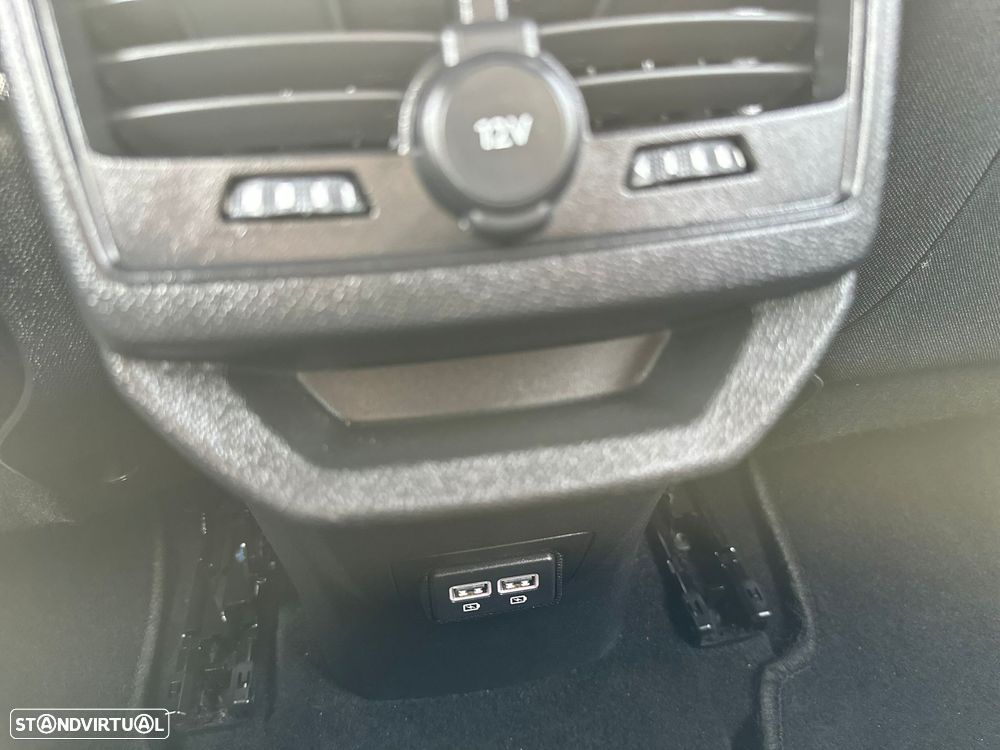 Peugeot 3008 1.6 Hybrid Allure e-EAT8 - 27