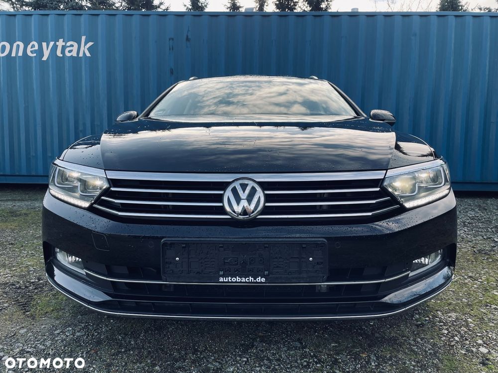 Volkswagen Passat 2.0 TDI (BlueMotion Technology) Highline - 1