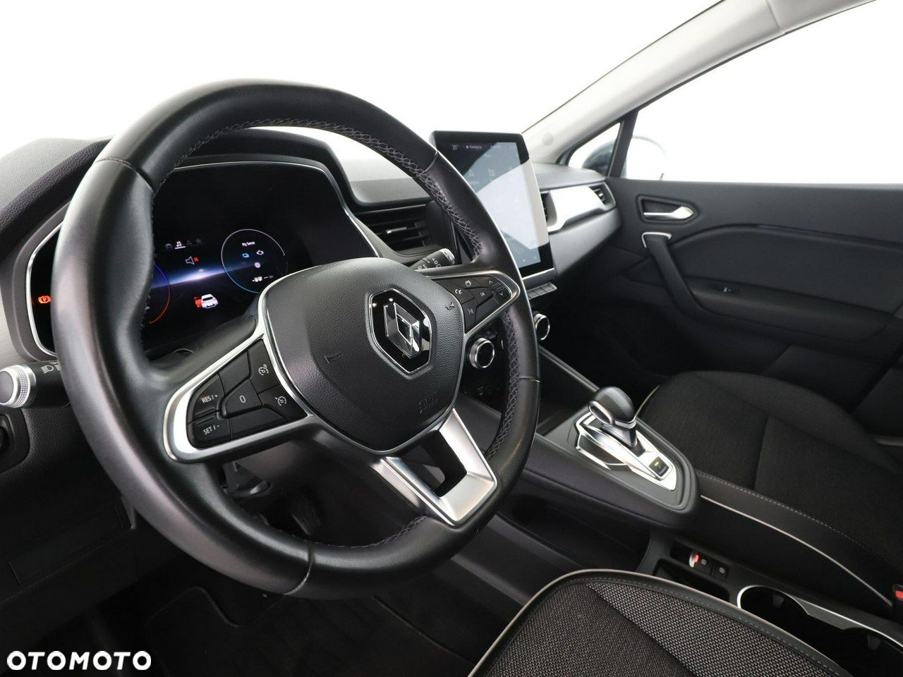 Renault Captur E-TECH PLUG-in 160 INTENS - 14