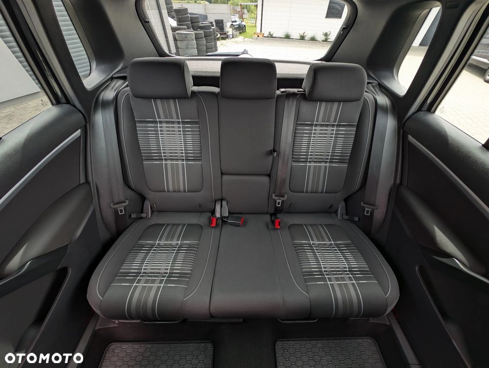Volkswagen Tiguan 2.0 TDI SCR 4MOTION BlueMotion Technology DSG Lounge Sport & Style - 39