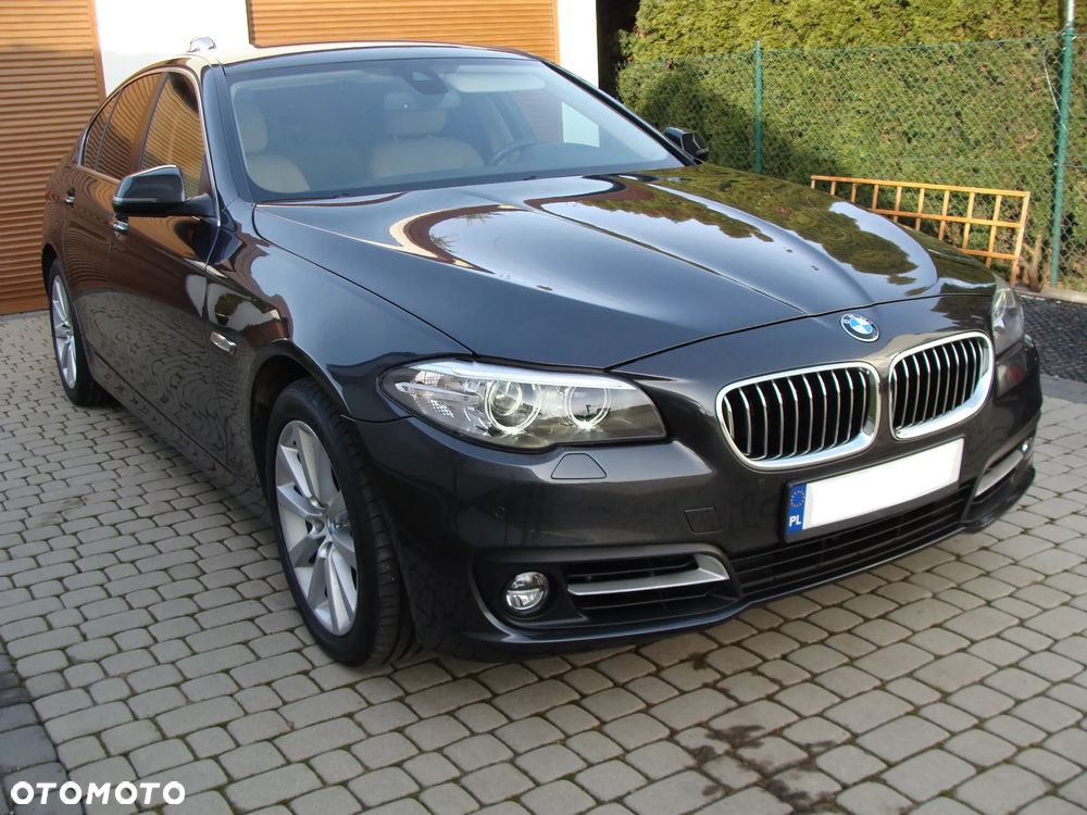 BMW Seria 5 520d xDrive - 1