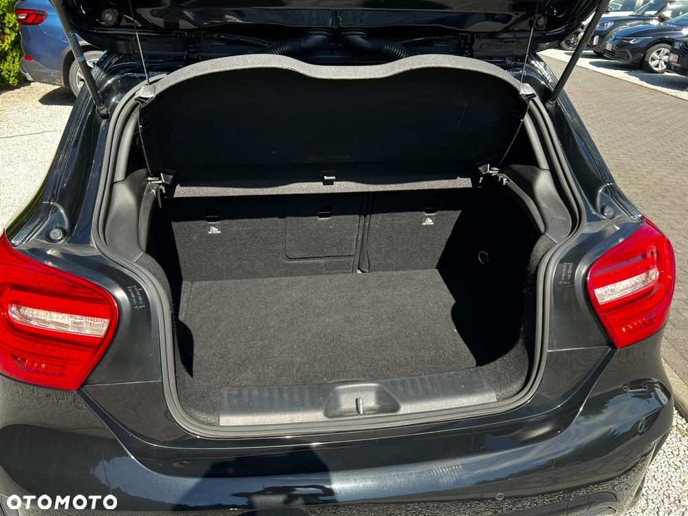 Mercedes-Benz Klasa A 45 AMG 4Matic AMG Speedshift 7G-DCT - 13