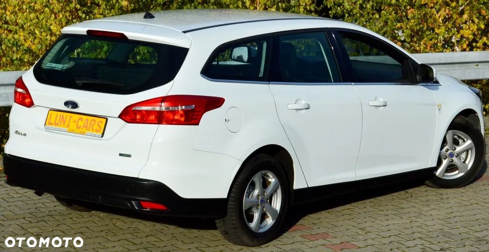 Ford Focus - 12