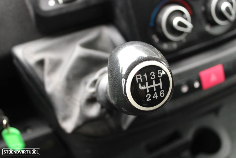 Citroën Jumper 2.2 BlueHDi 35 L4 CD Control - 13