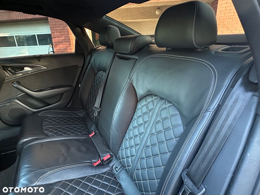Audi S6 Limousine - 16