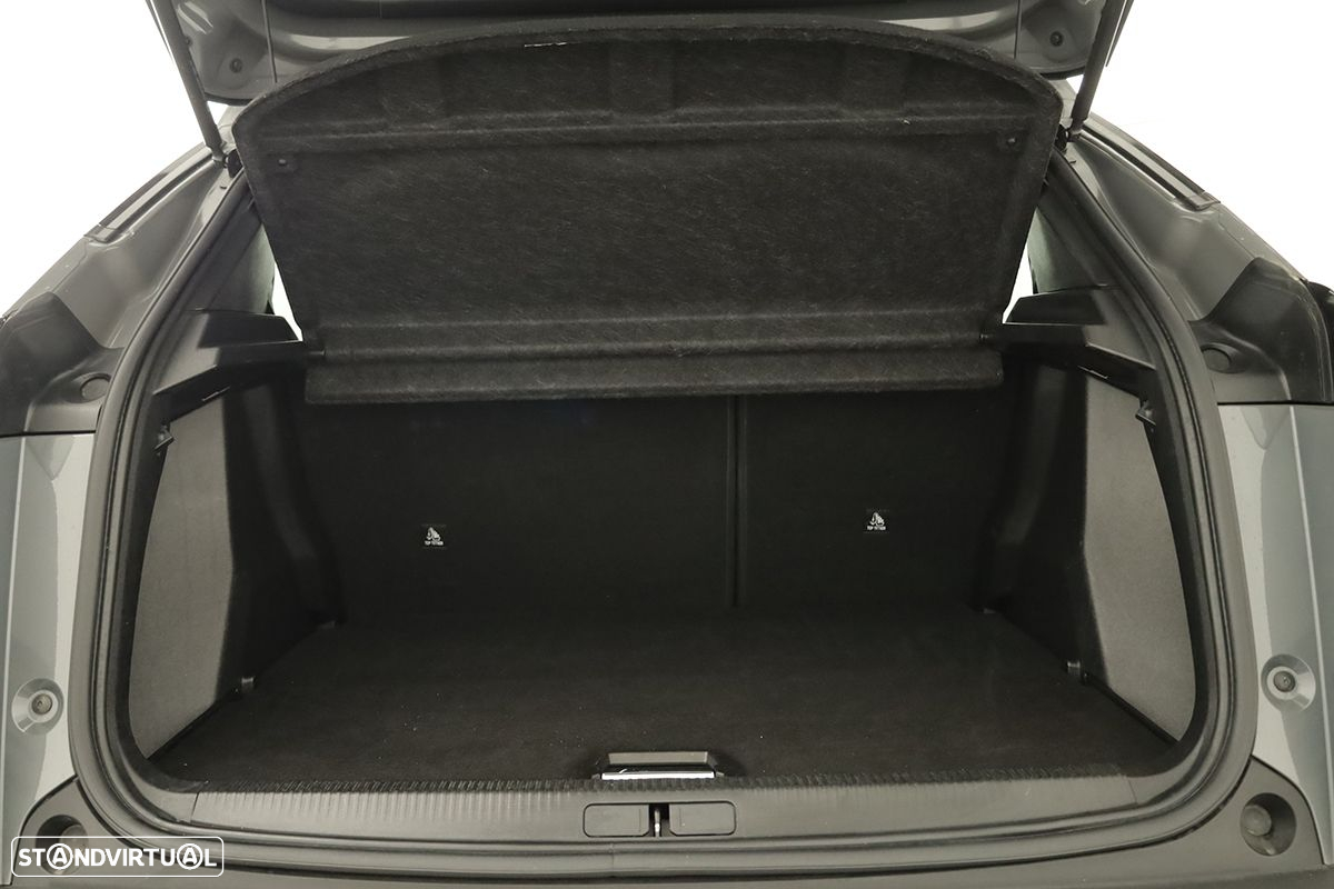 Peugeot 2008 1.2 PureTech Allure - 25