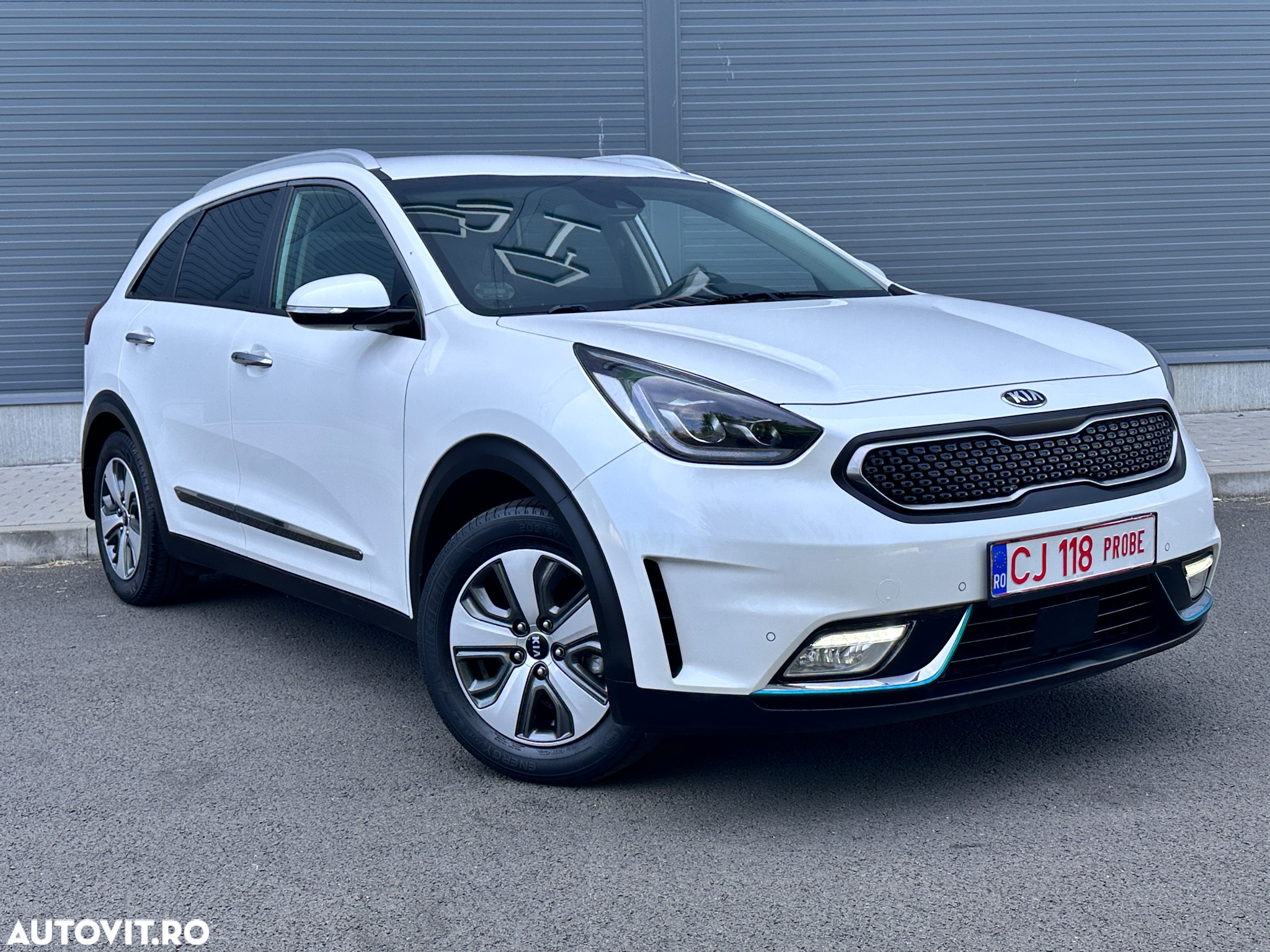 Kia Niro 1.6 GDI 6DCT PHEV Premium - 16