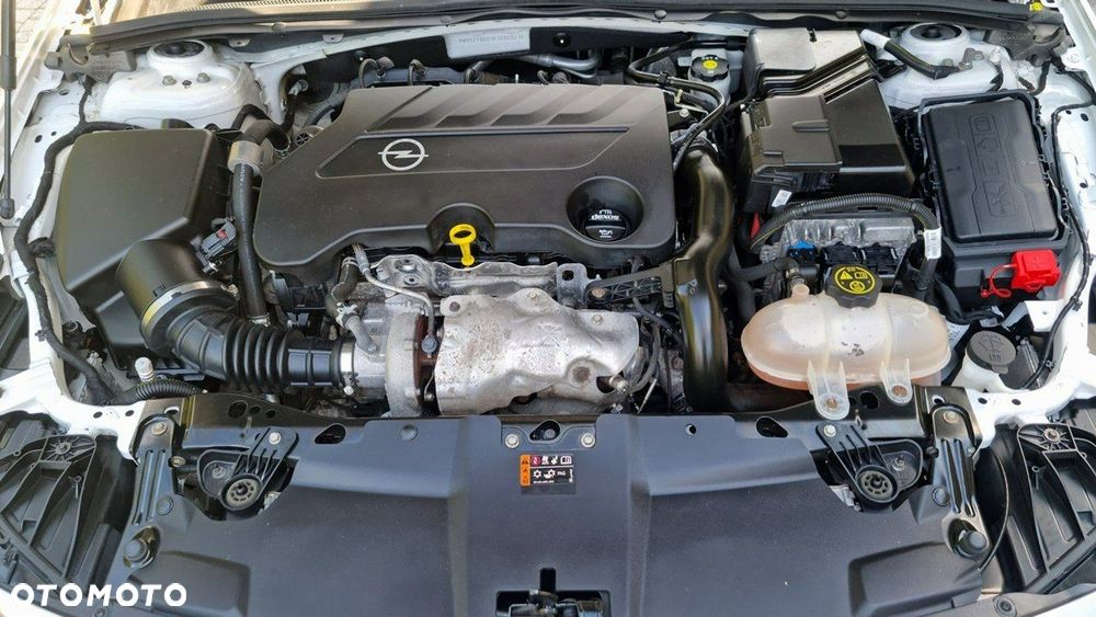 Opel Insignia - 13
