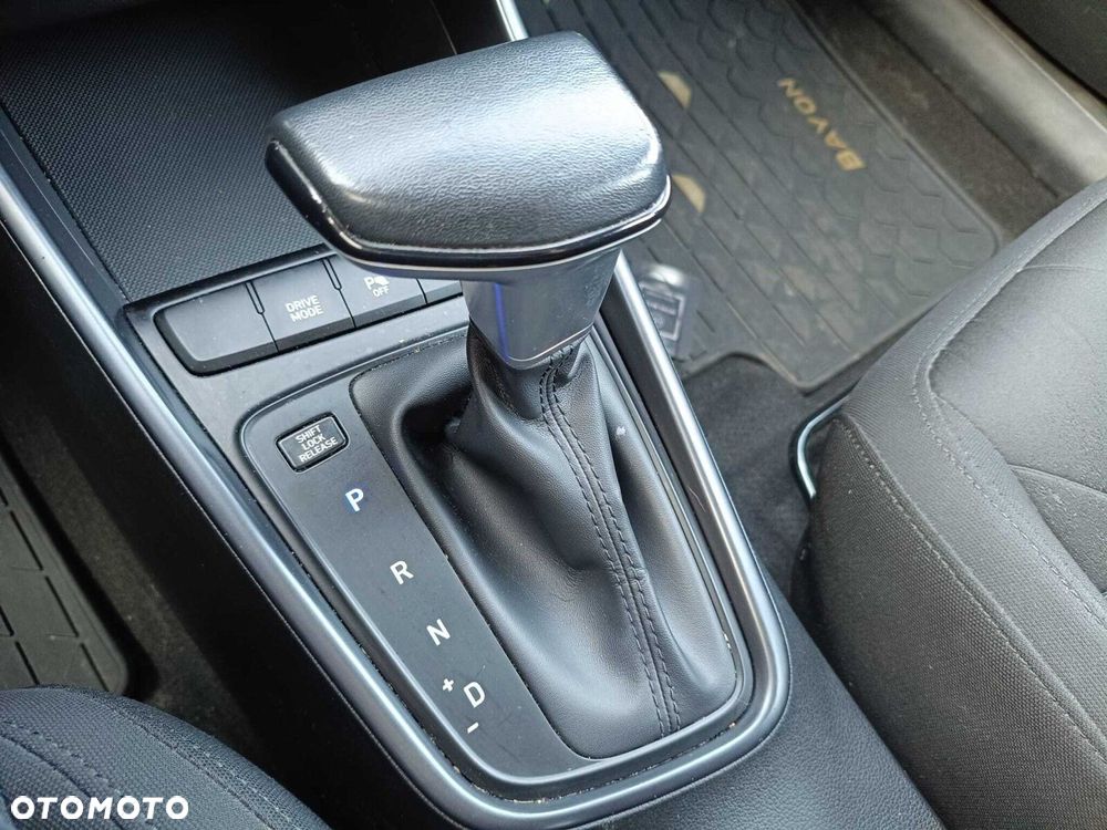 Hyundai Bayon 1.0 T-GDI Smart DCT - 22