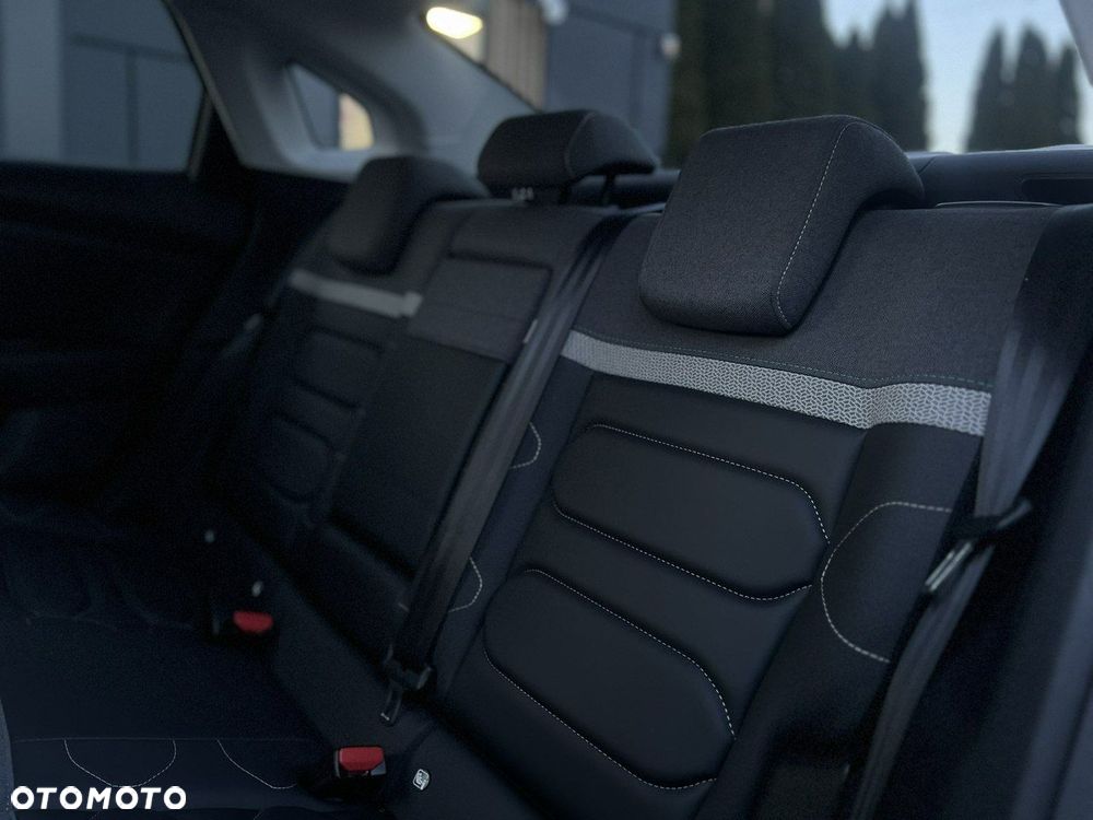 Citroën C4X 1.2 PureTech Max S&S EAT8 - 36