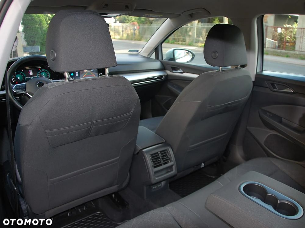 Volkswagen Golf - 14