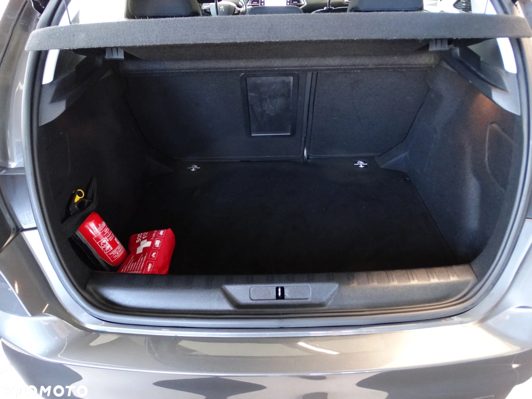 Peugeot 308 1.2 PureTech Style S&S - 29
