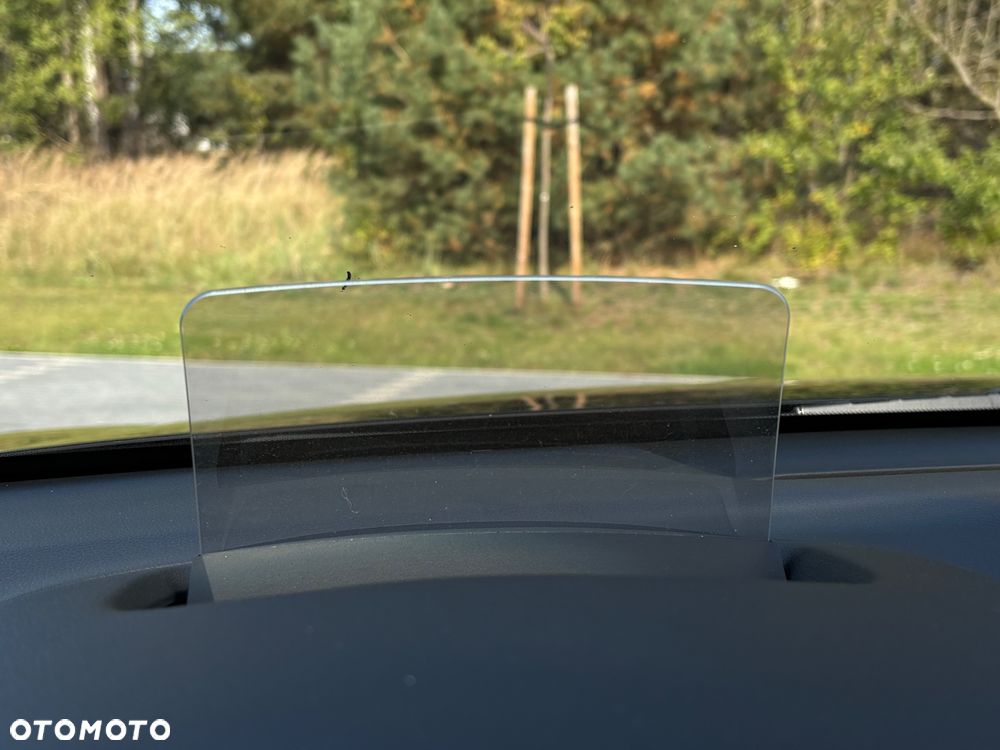 Hyundai Kona 1.6 T-GDI DCT 4WD Premium - 22