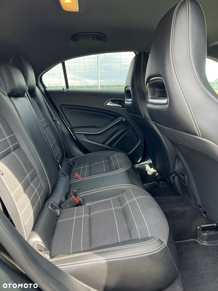 Mercedes-Benz Klasa A 180 CDI 7G-DCT Style - 12