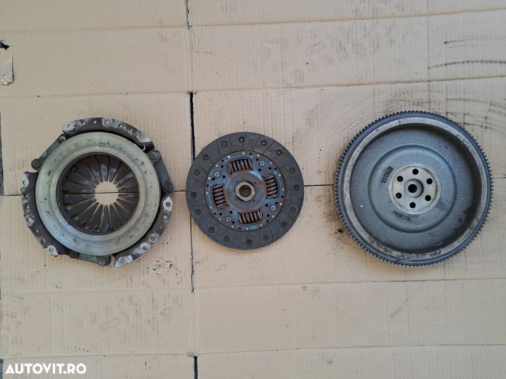 Kit set ambreiaj ( placa presiune, disc ) Volanta Originale Kia Ceed 1.6crdi, Rio, Soul, Hyundai i30 - 2