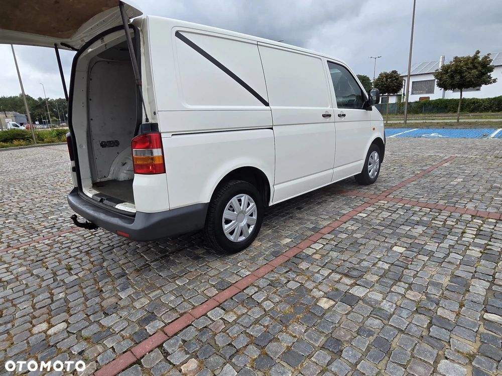 Volkswagen Transporter - 3