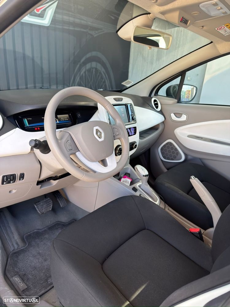 Renault Zoe (c/ Bateria) 41 kwh Life - 24