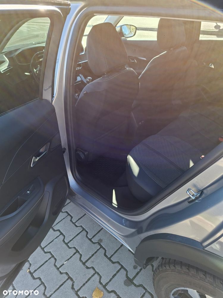 Peugeot 2008 - 9