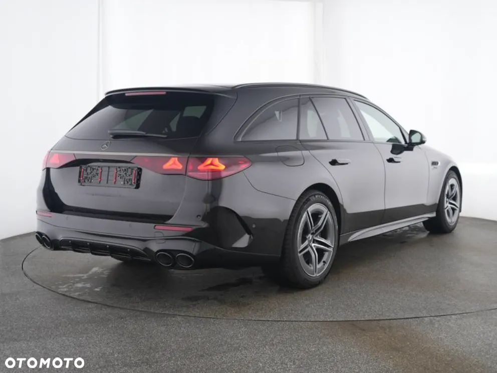 Mercedes-Benz E-Class 2026 photo 4