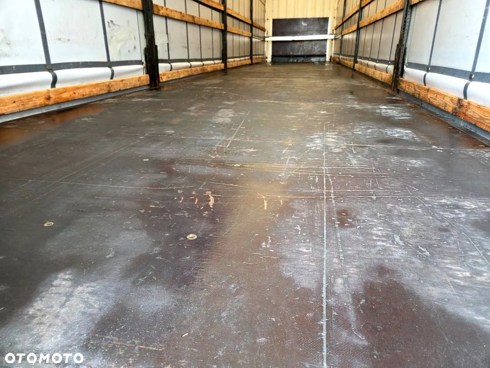 Krone SD / STANDARD / PODNOSZONA OŚ / SAF / - 9