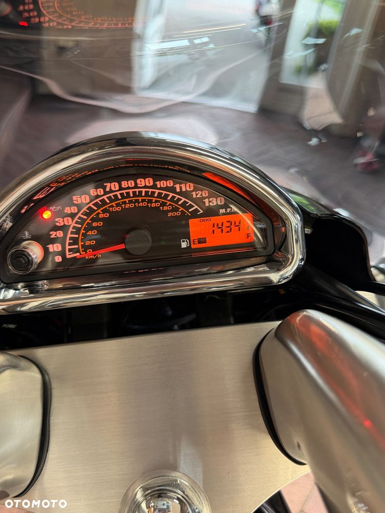 Suzuki VZ - 20