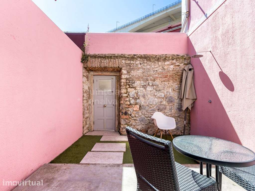 Apartamento T1 para arrendamento com móveis em Alcantara - Grande imagem: 3/24