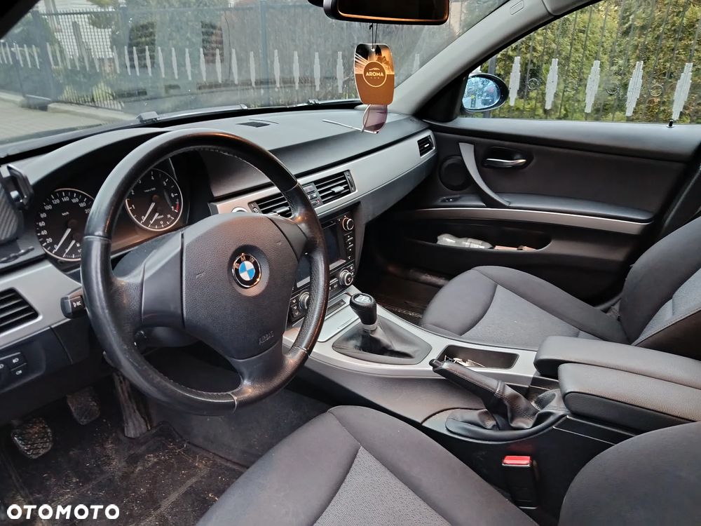 BMW Seria 3 - 9
