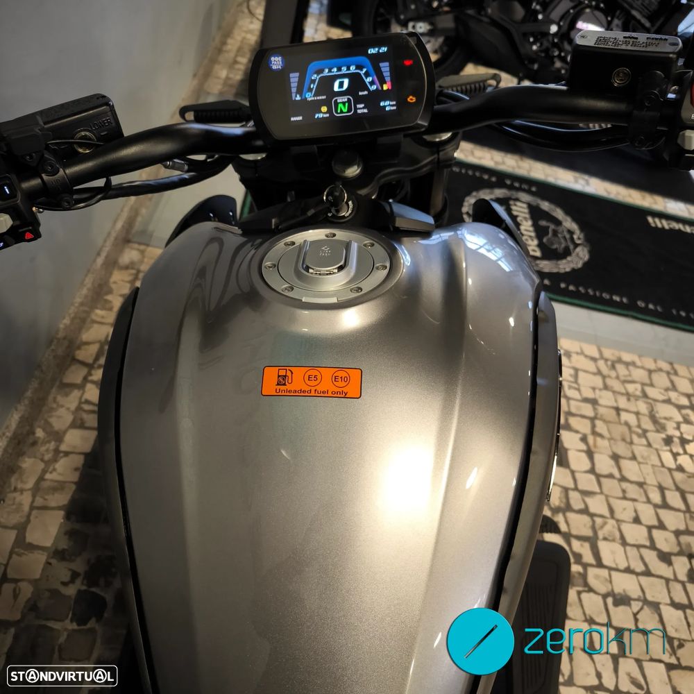 Morbidelli C1002V - 5