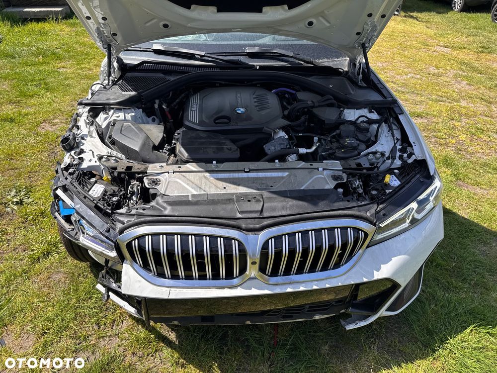 BMW Seria 3 320d xDrive MHEV M Sport sport - 9