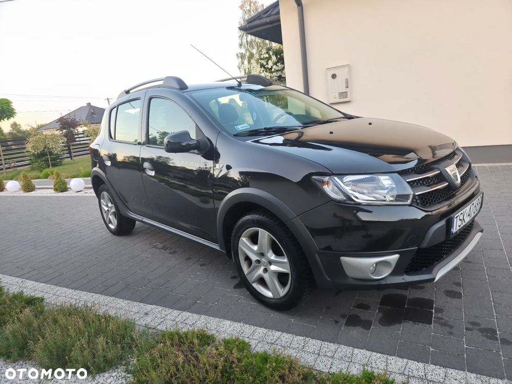 Dacia Sandero 0.9 TCe SL Celebration - 4