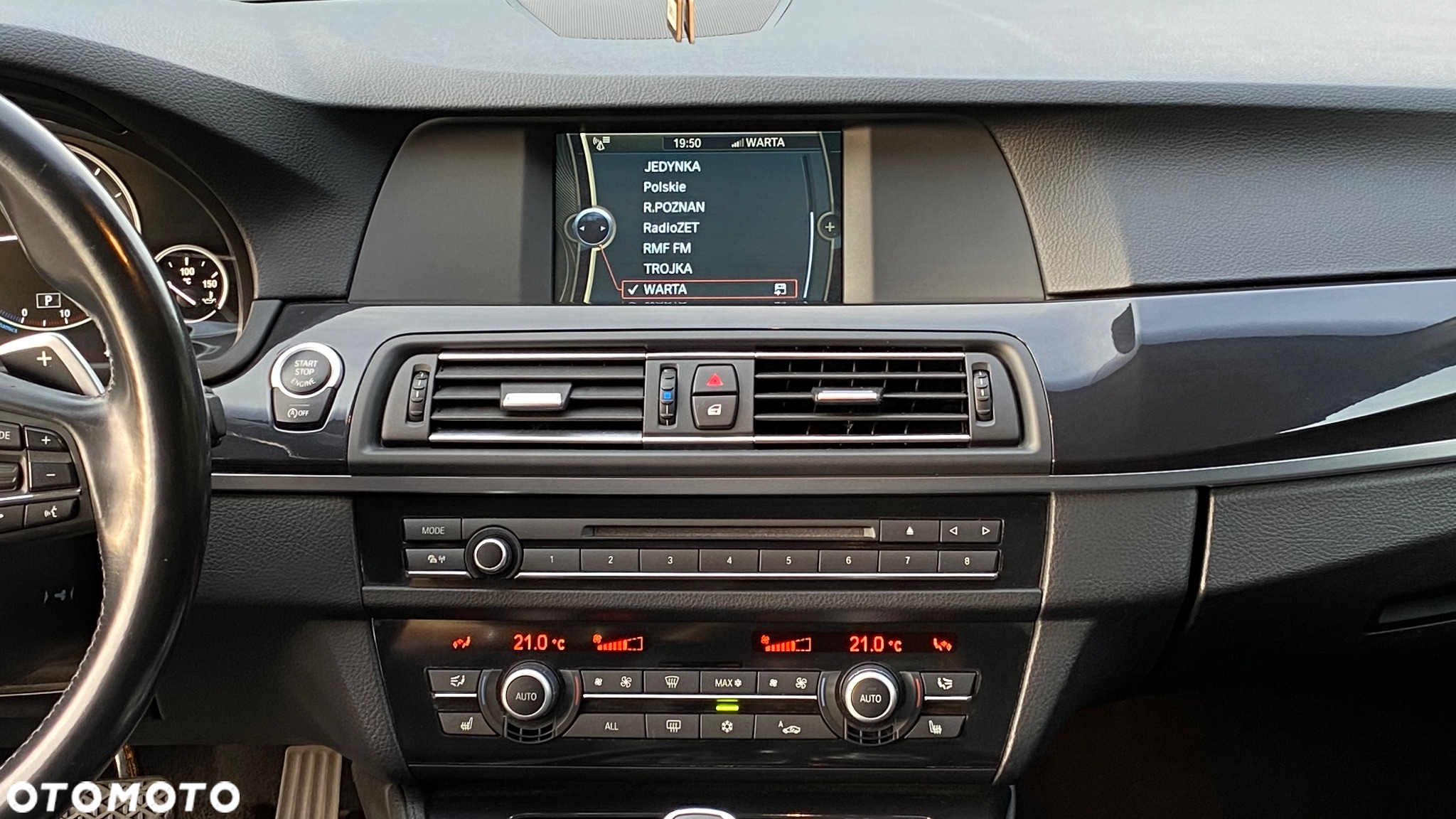 BMW Seria 5 525d Touring Luxury Line - 19