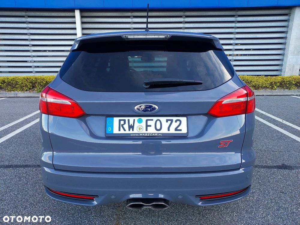 Ford Focus 2.0 TDCi ST - 6