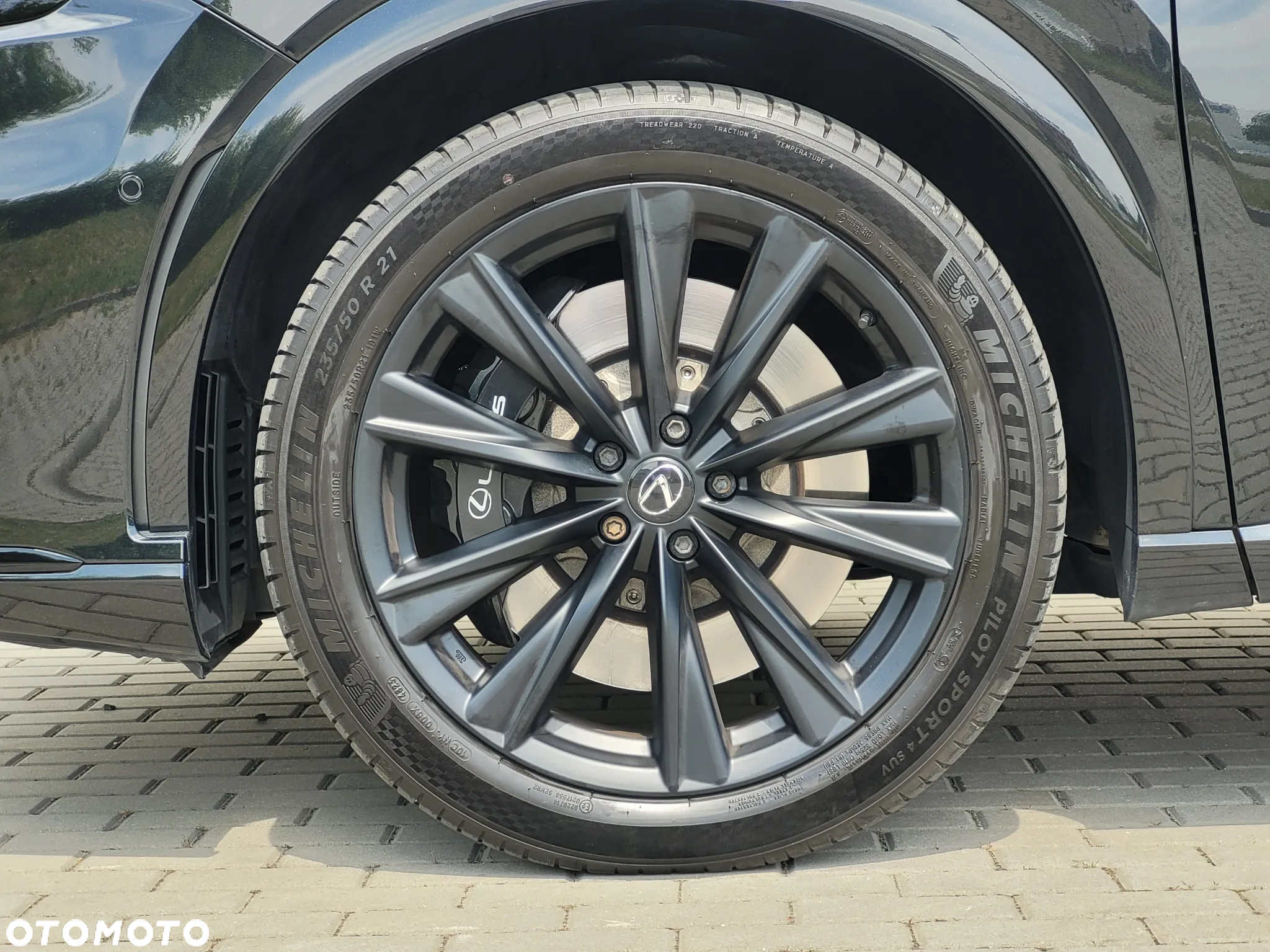 Lexus RX 500h F Sport - 29