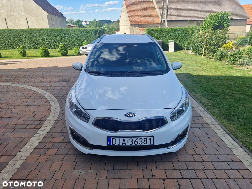 Kia Ceed 1.6 CRDi S - 1