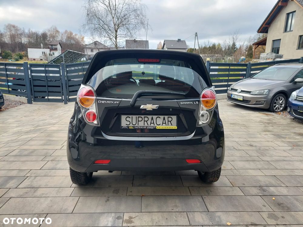 Chevrolet Spark 1.0 LS - 2