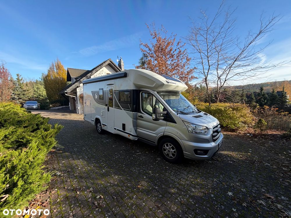 Benimar Tessoro 442 - 50A Victron, Solar 530W - 2