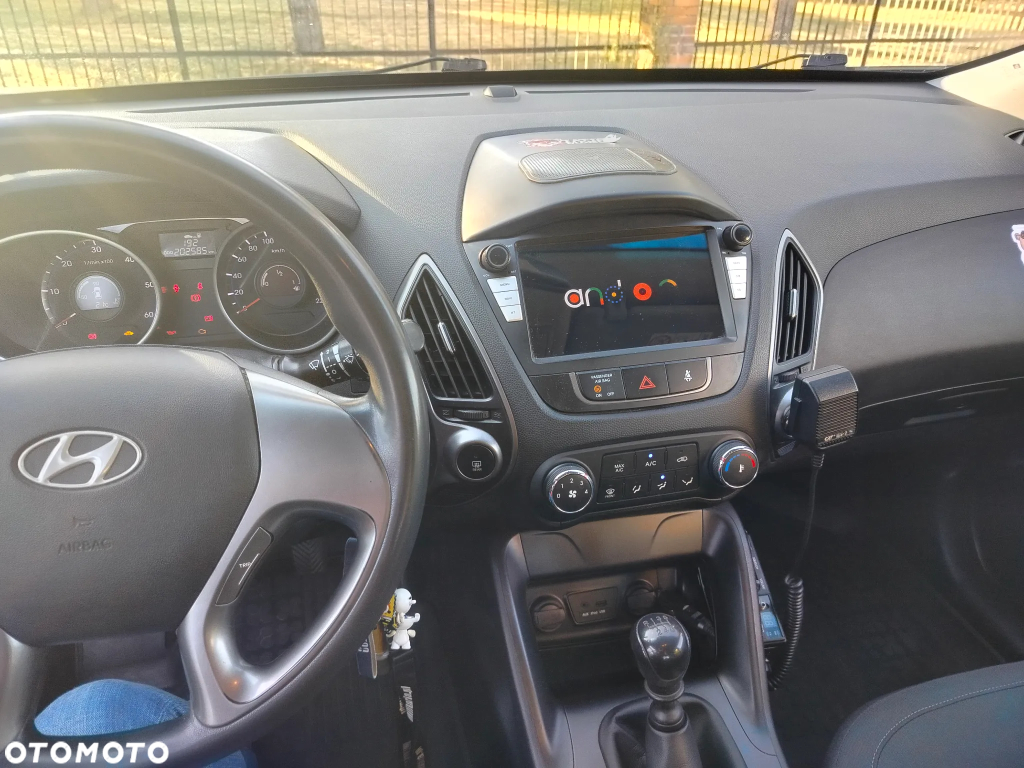 Hyundai ix35 1.7 CRDi 2WD Fifa World Cup Edition - 11