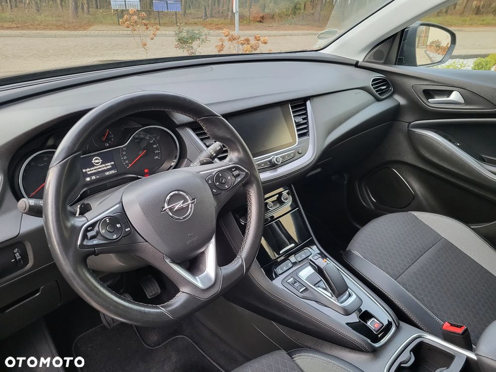 Opel Grandland X 1.6 DI Start/Stop Business Elegance - 11