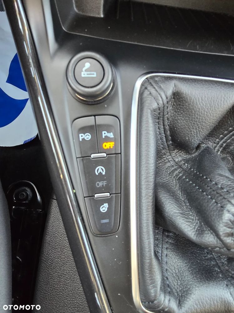 Ford Focus 1.0 EcoBoost STart-Stopp-System TITANIUM - 29