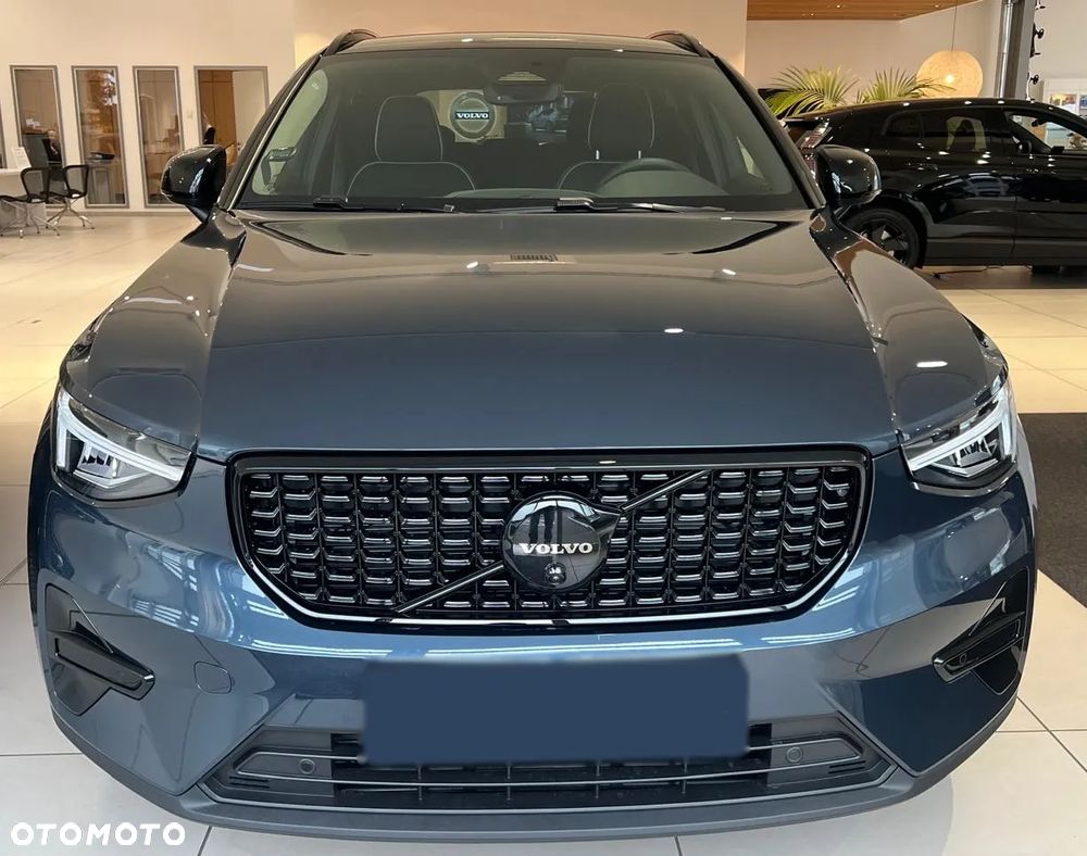 Volvo XC 40 B4 B DKG Ultra Black Edition - 14