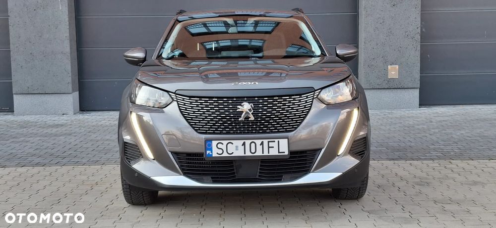 Peugeot 2008 1.5 BlueHDi Allure S&S - 15