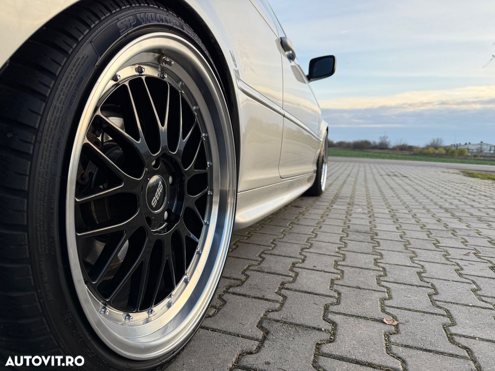 BMW Seria 3 320 Ci - 13