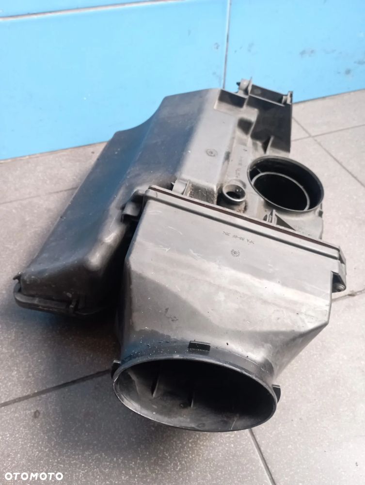 Obudowa filtra powietrza Renault Megane II 8200420871 - 3