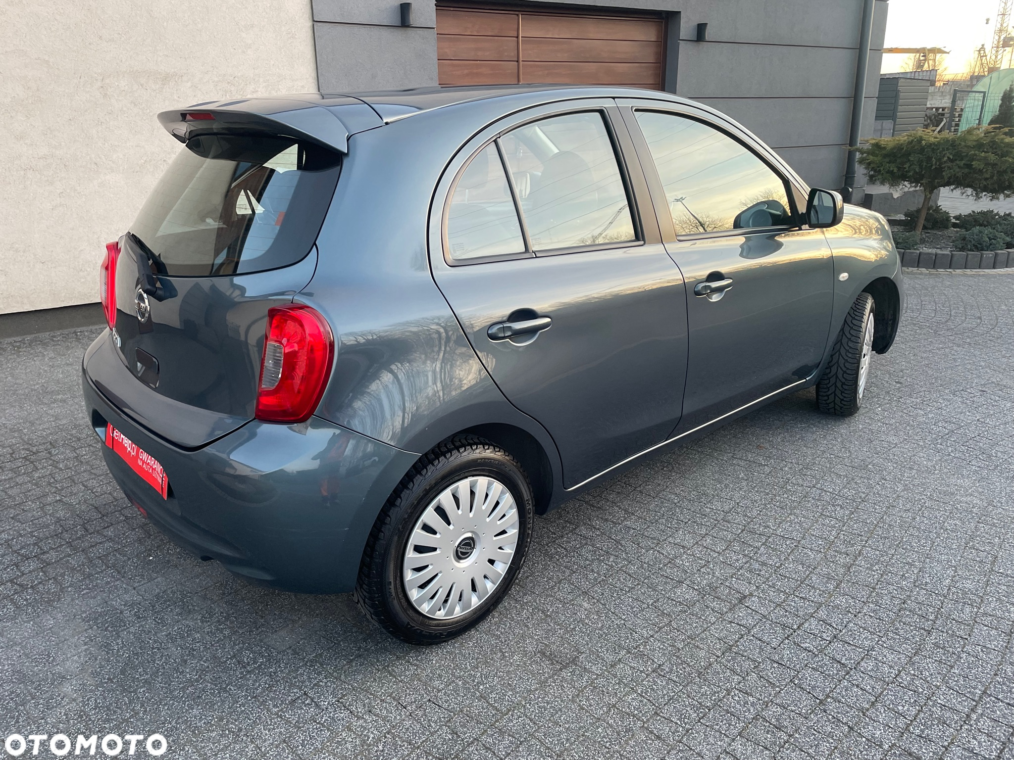 Nissan Micra 1.2 Tekna - 8